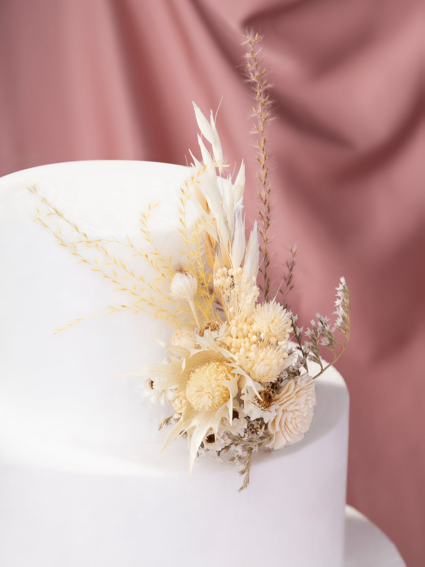 Cake Topper With Cream Dried Limoium, Eryngium Flower And Ammobium