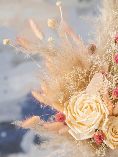 Light pink and beige pampas’s grass bridal bouquet