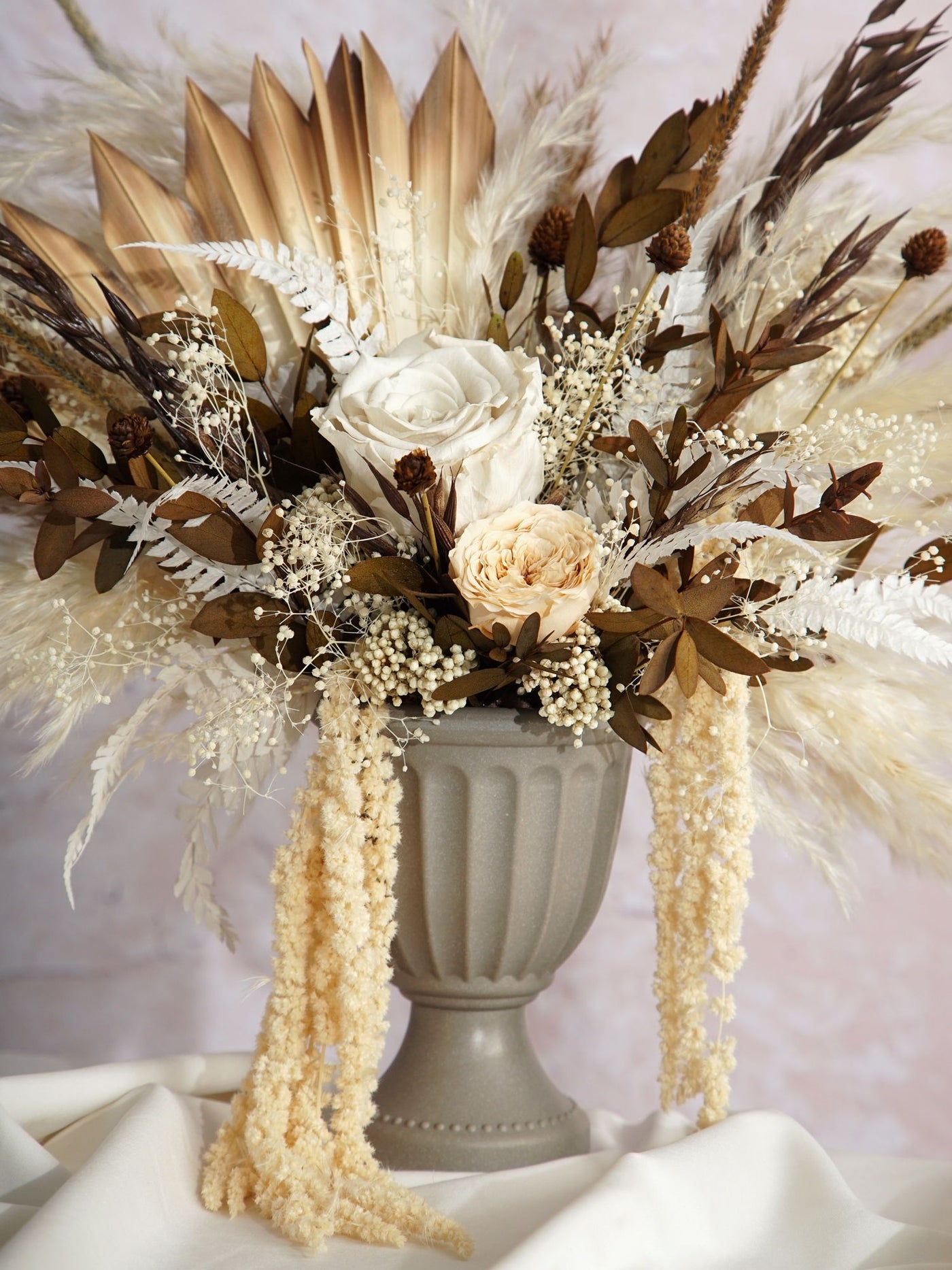 Boho White And Russet Colored Centerpiece