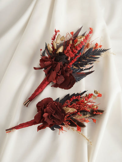 Romantic Marsala Boutonnieres With Black And Red Shades