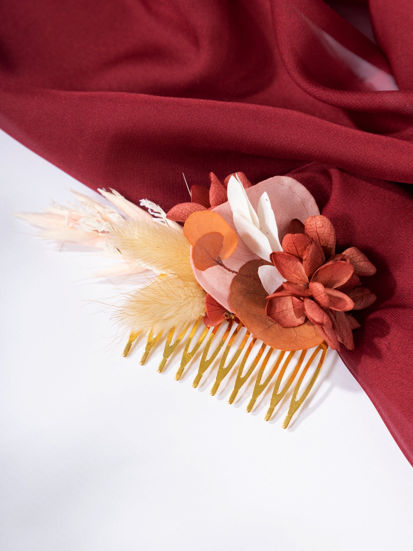 Hair Comb With Dusty Rose Flowers, Pampas Grass, And Eucalyptus