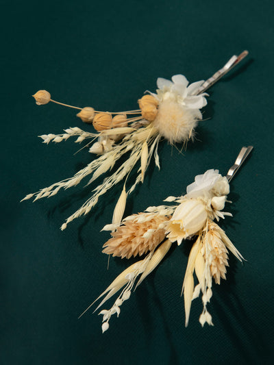 Bobby Pin With Unique Rustic Flower Of Cream Wildflowers