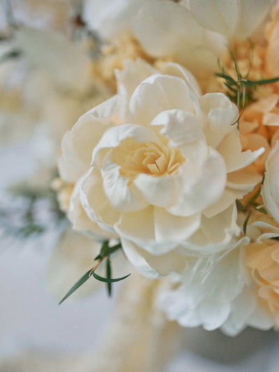 centerpiece flowers, close up view